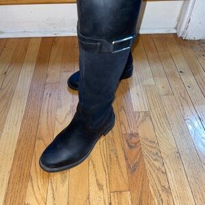 Ladies tall black boots